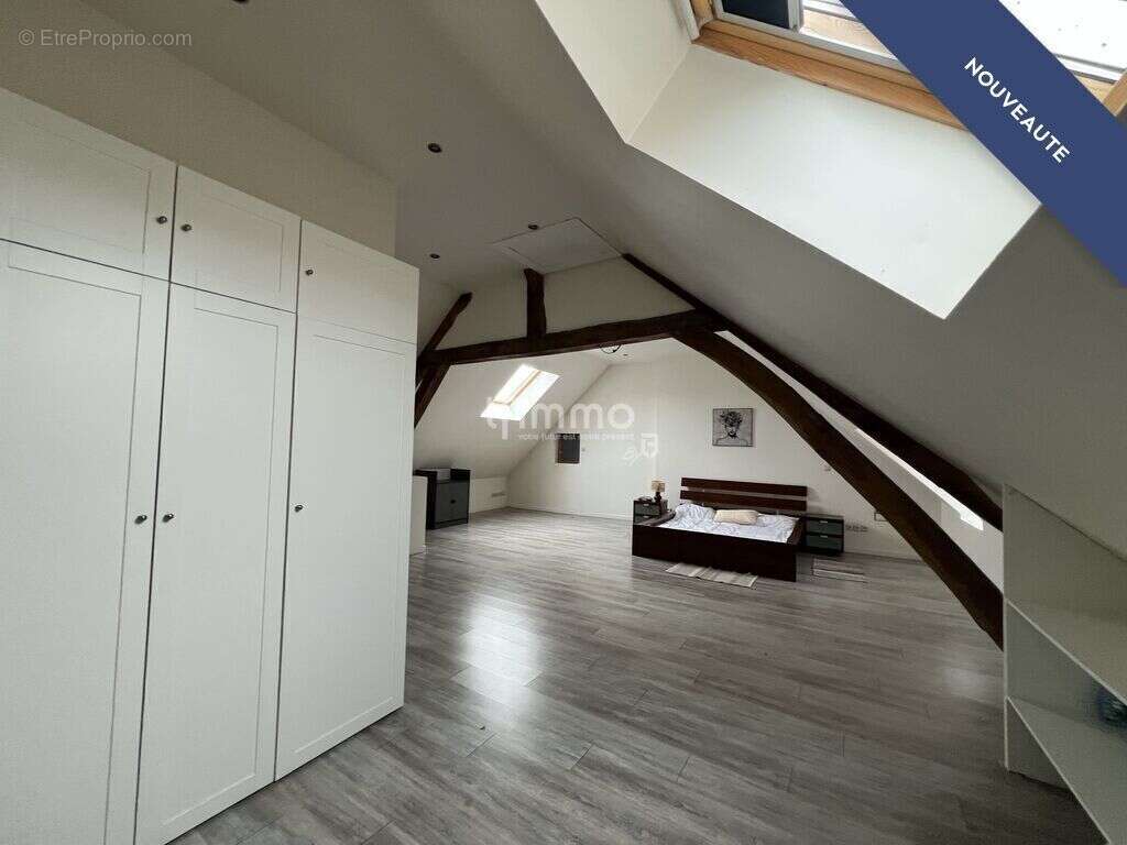 Maison à JOUY-SUR-MORIN