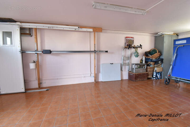 Maison à BONCHAMP-LES-LAVAL