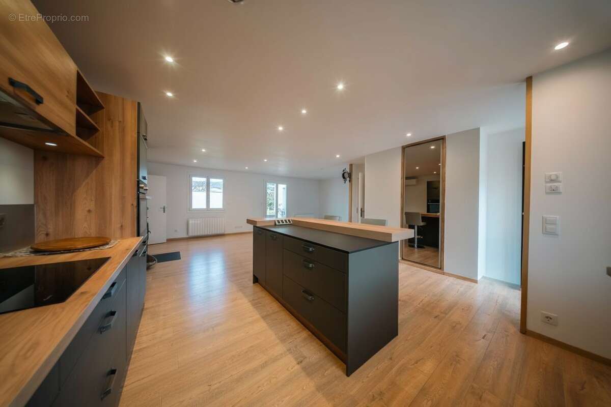 Maison à COURNON-D'AUVERGNE