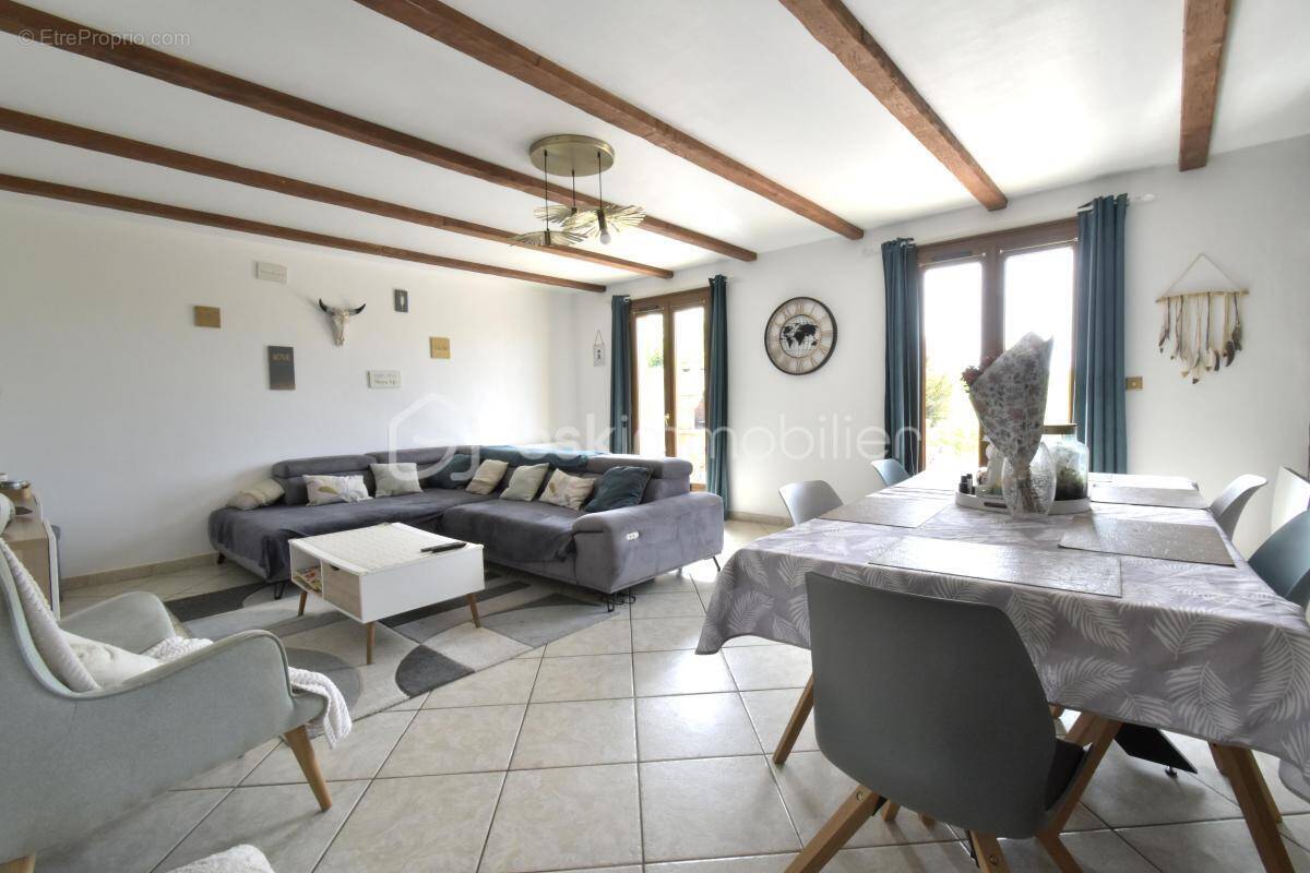 Maison à LA FERTE-ALAIS
