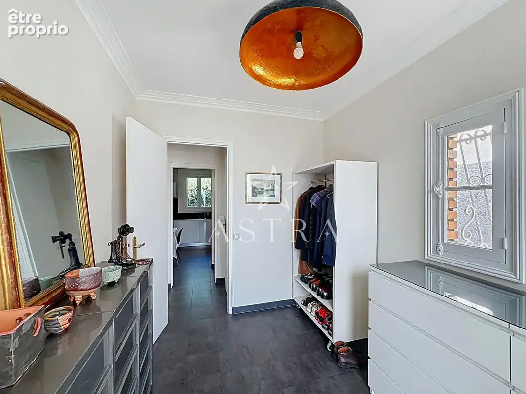 Jolie maison d'architecte de 5 pièces - Domaine du Parc - photo 4