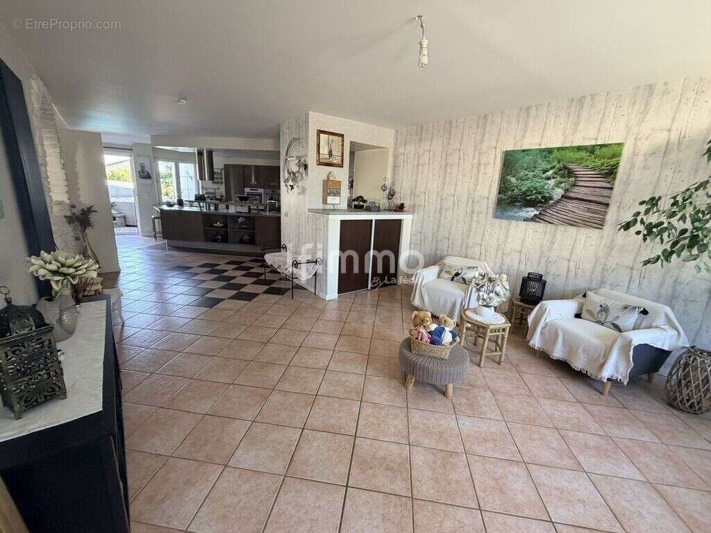 Vente Maison à Hinckange 57220 - photo 7