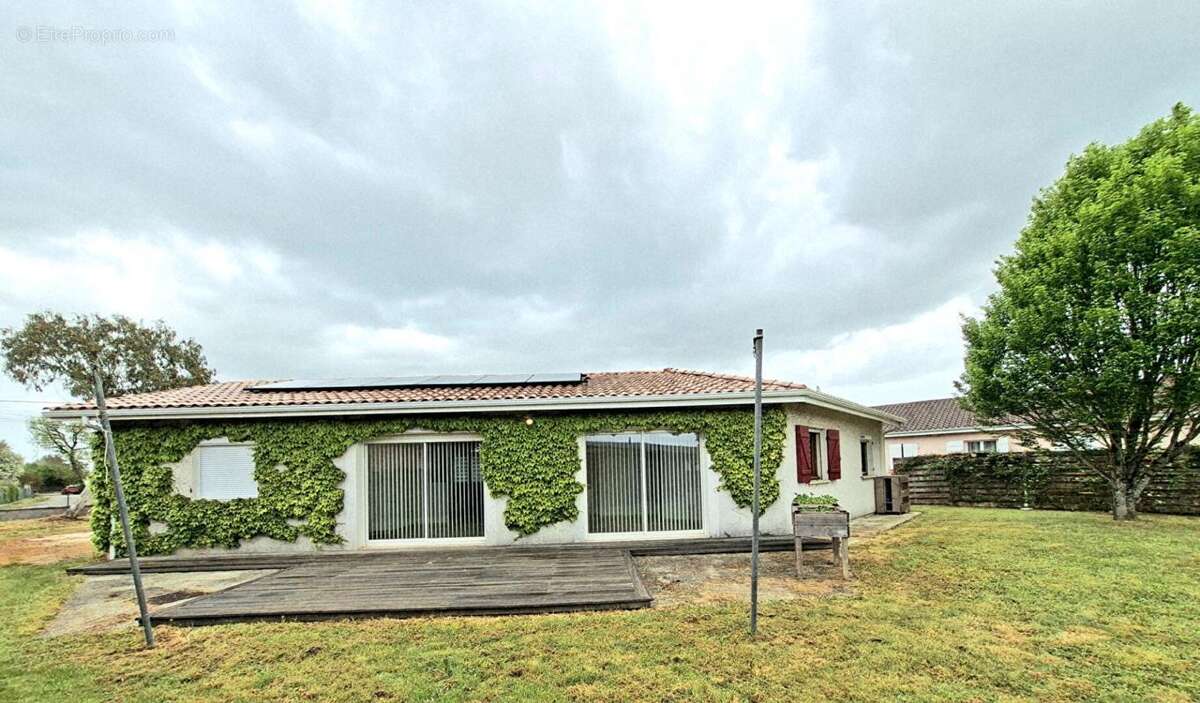 Maison à CISSAC-MEDOC