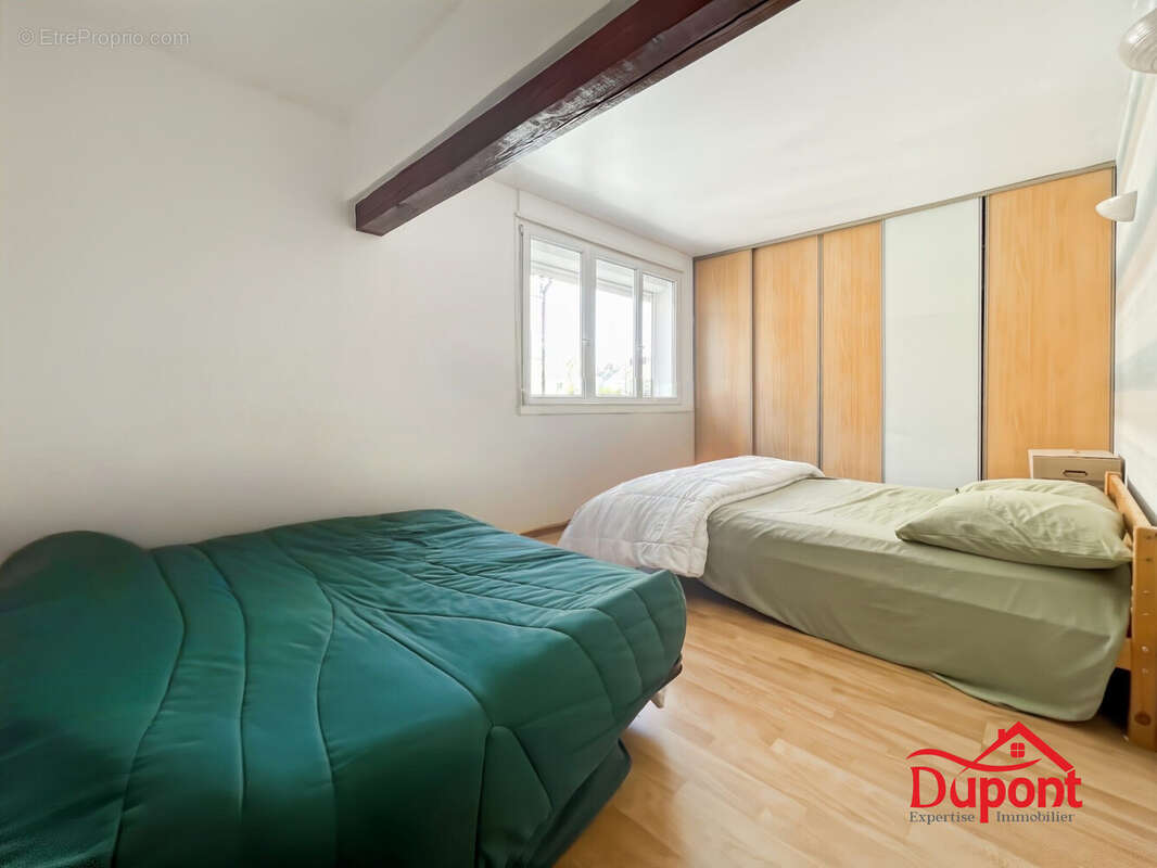 Maison 160 m² à Saint-Quentin  - photo 9