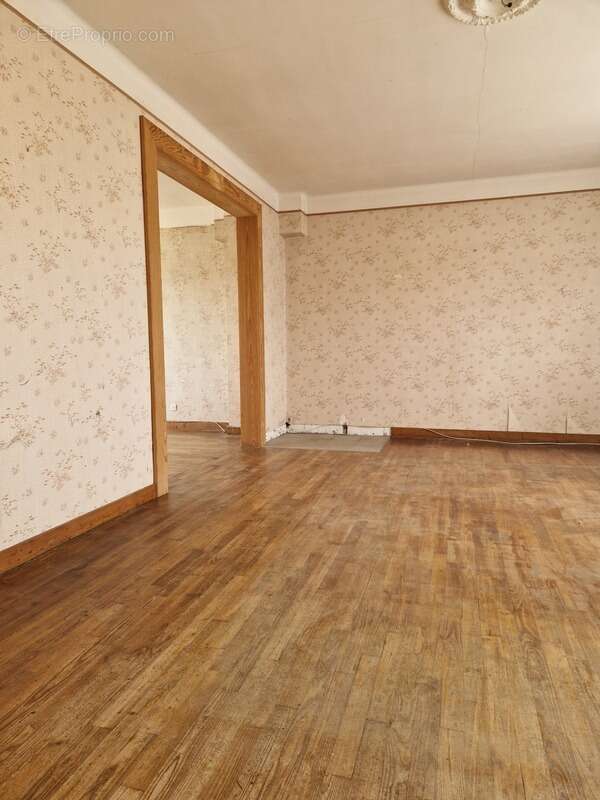 Maison à vendre 7 pièces GRACES (22) - photo 2