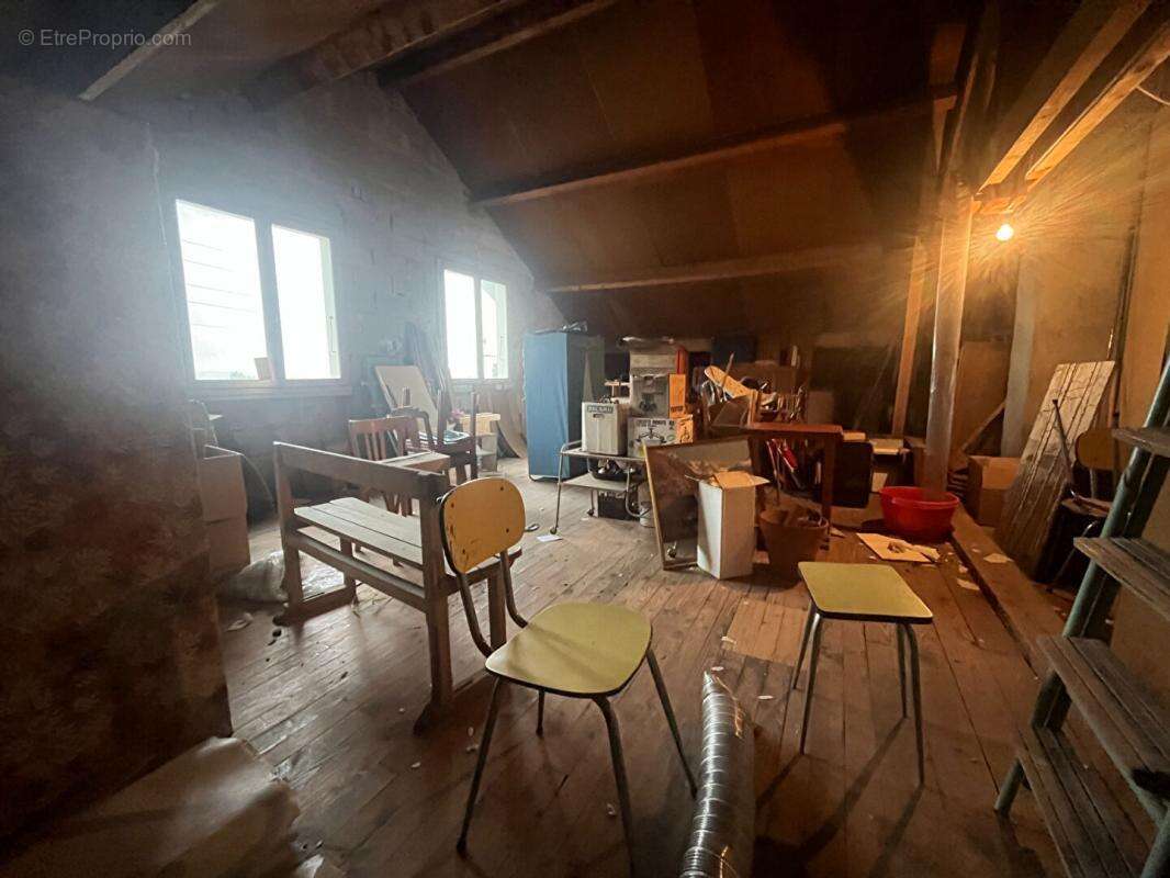 Maison à DAMPRICHARD