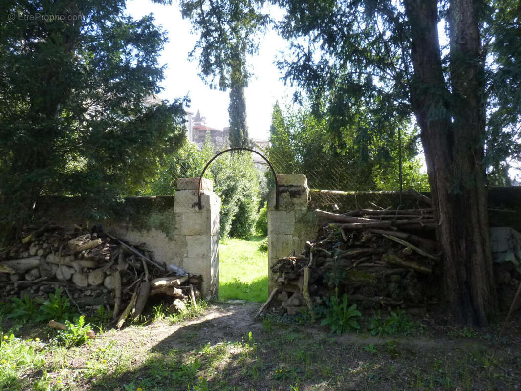 passage entre les 2 jardins - Maison à AUCH
