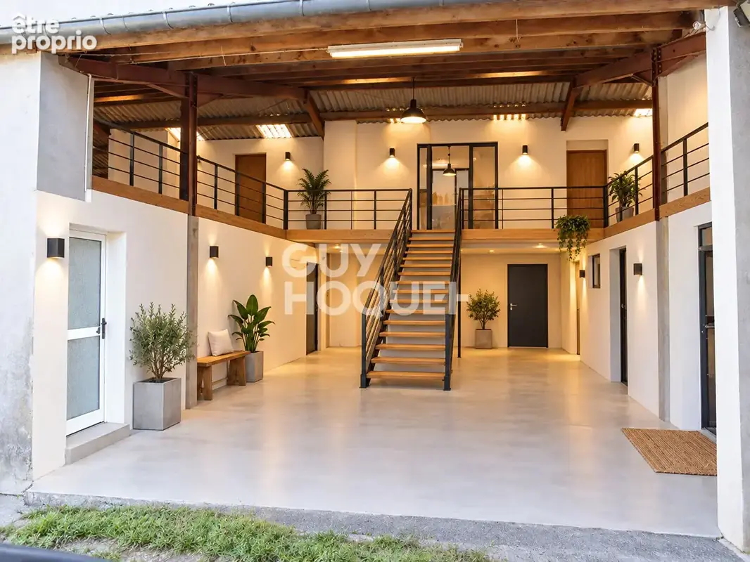 Ensemble immobilier avec habitation, hangars et terrain de 26,13 ares - photo 13