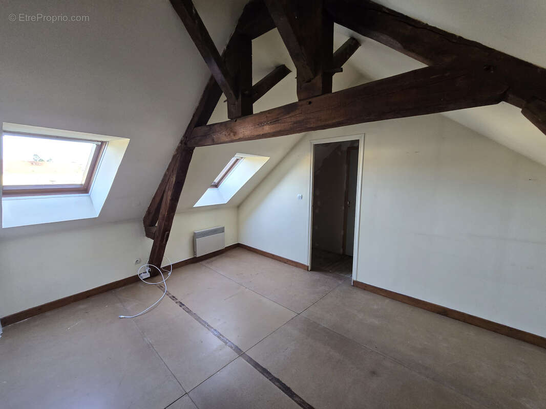 Maison à VARENNES-SUR-ALLIER