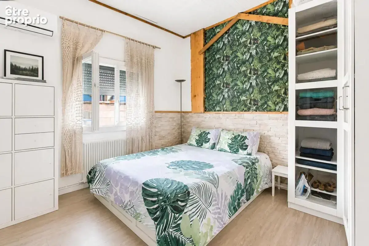 Maison de 3 pièces de 85 m² à Marseille - photo 9