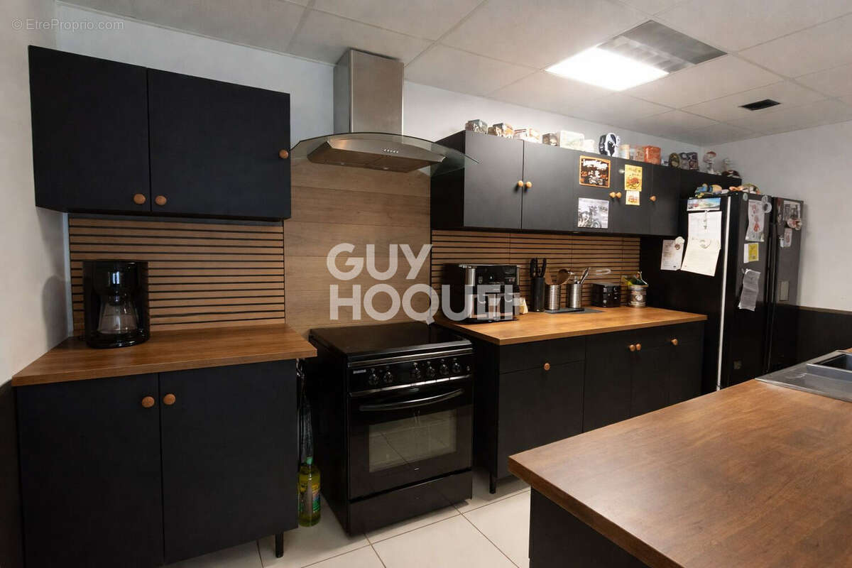 Appartement à SAINT-BONNET-LE-COURREAU