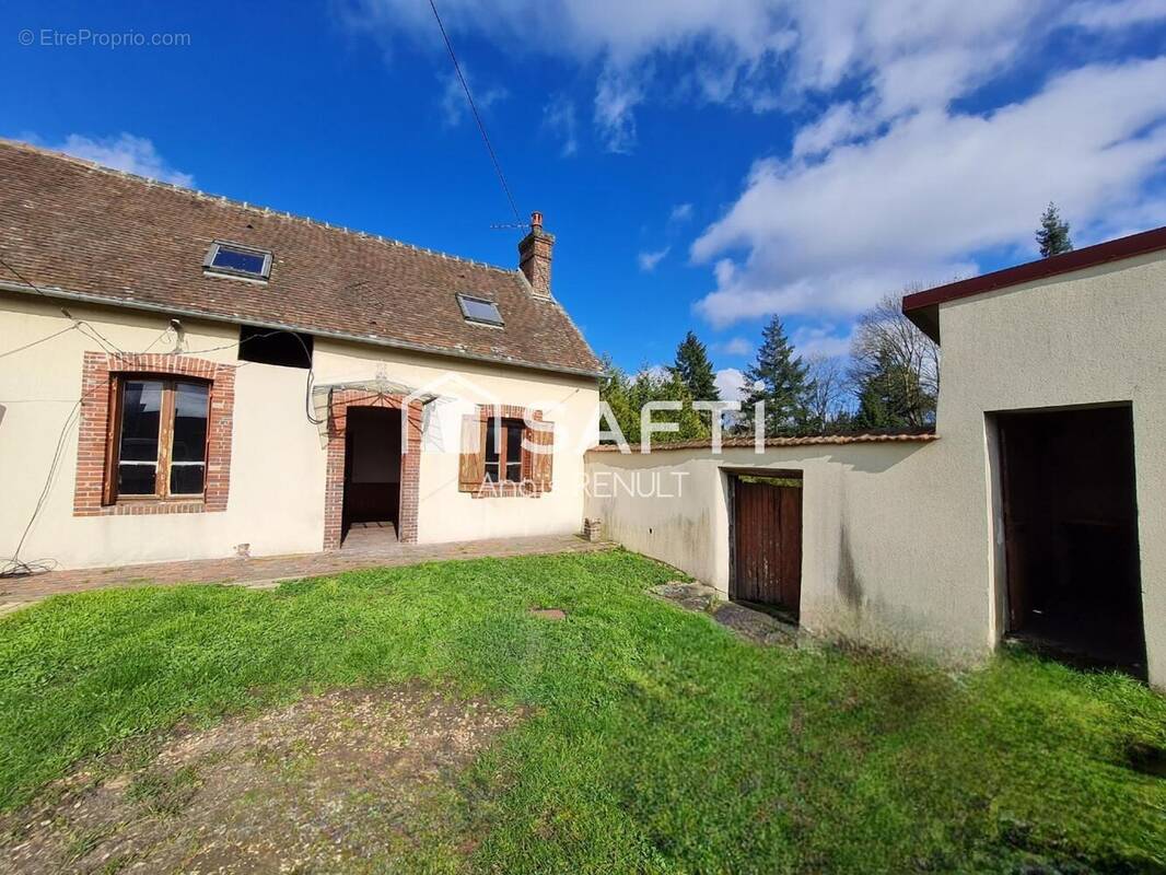 Photo 1 - Maison à SAINT-REMY-SUR-AVRE