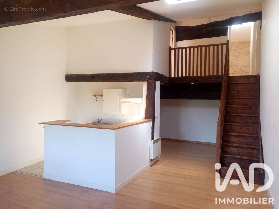 Photo 1 - Appartement à SAINT-GERVAIS-SUR-ROUBION