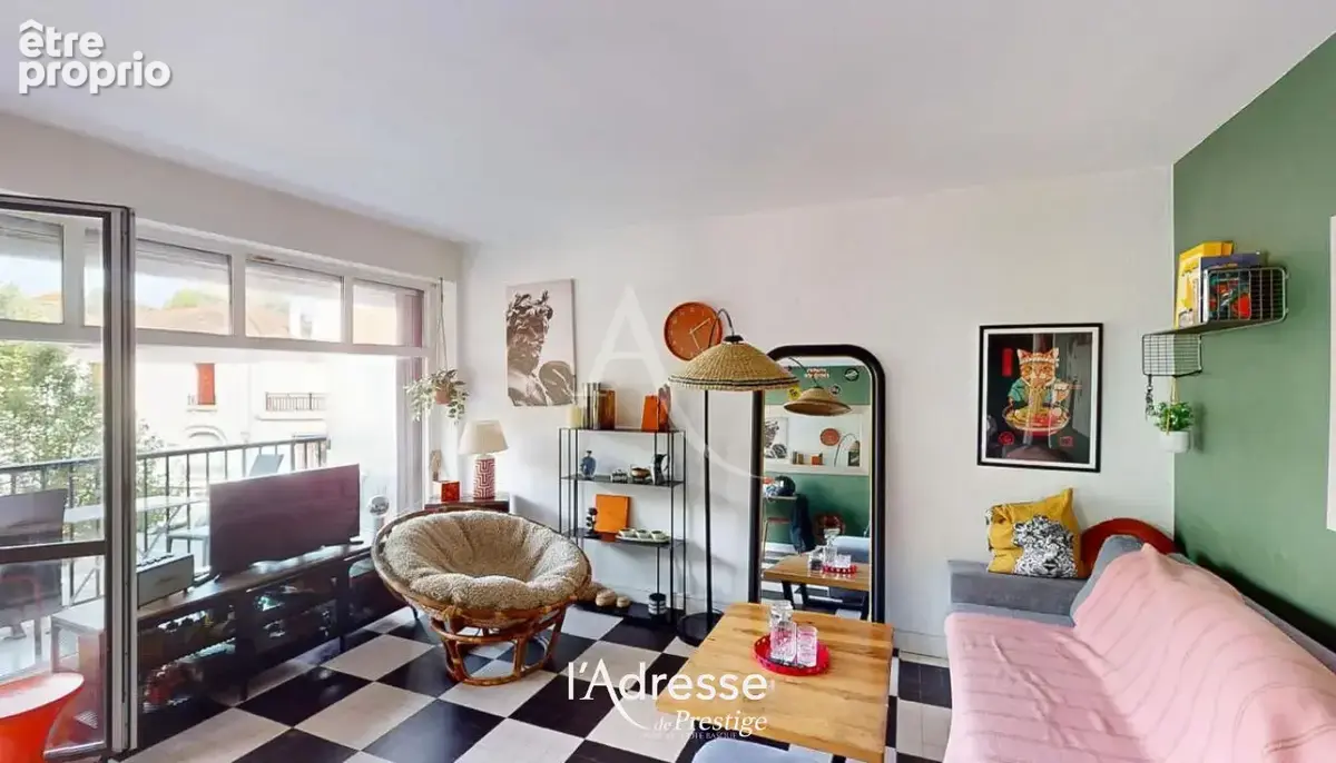 Appartement situé dans la résidence de standing Gambetta (à deux pas du Carrefour City) à Saint Jean de Luz. - photo 2