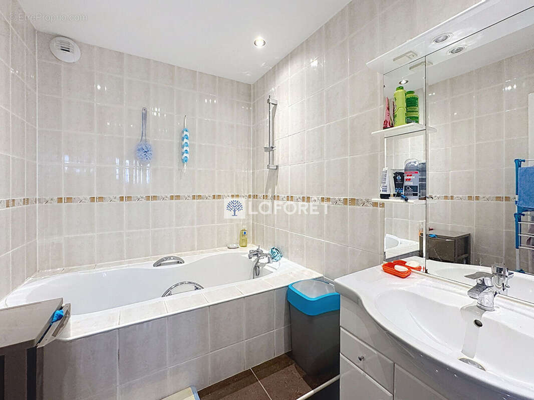 Maison à BOURGOIN-JALLIEU