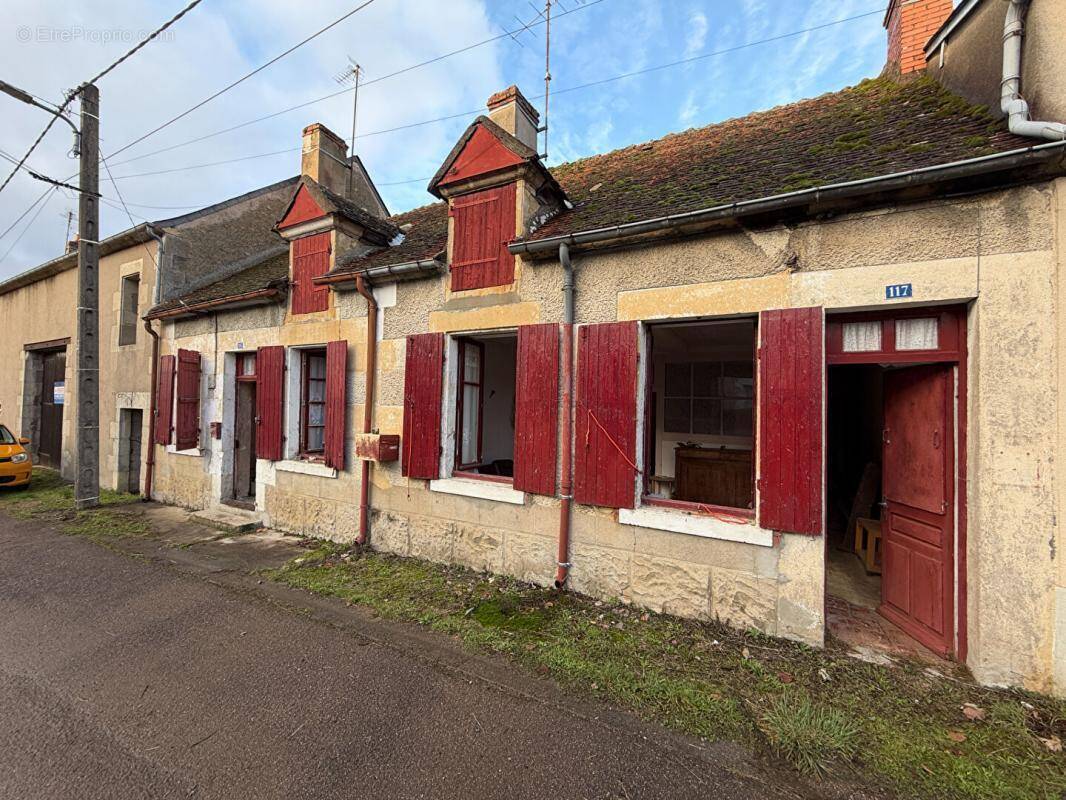 Maison à PREMERY
