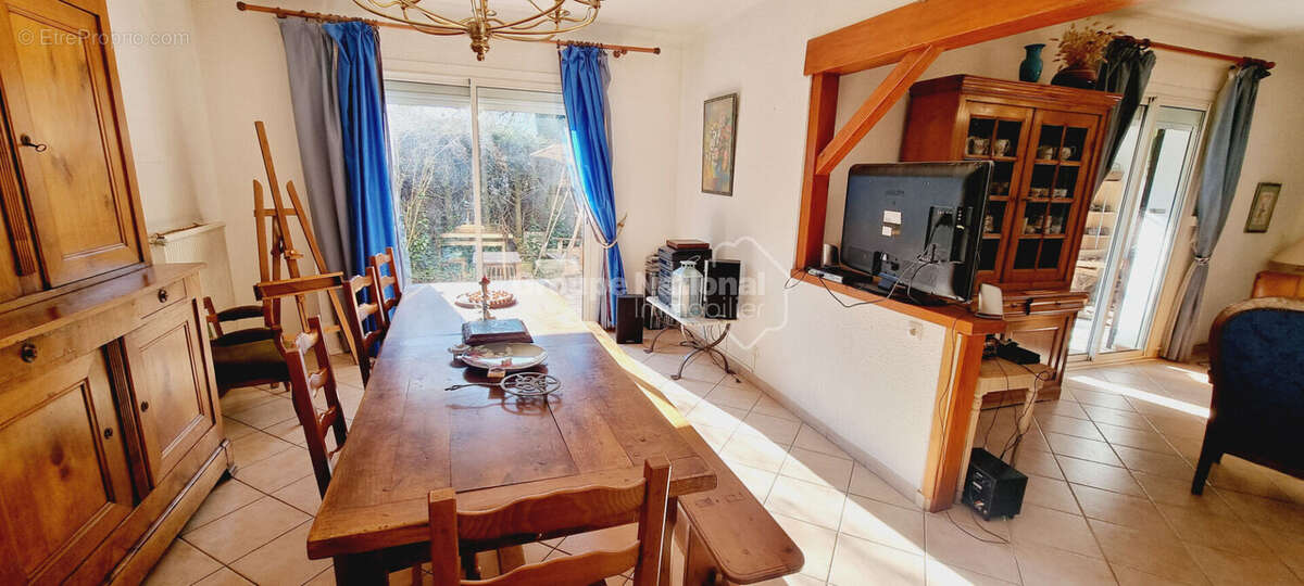 Maison à BAGNOLS-SUR-CEZE