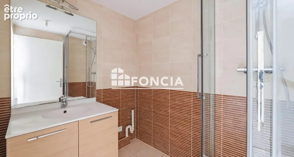 Appartement en Duplex, 3 chambres, Garage - Résidence récente - photo 6