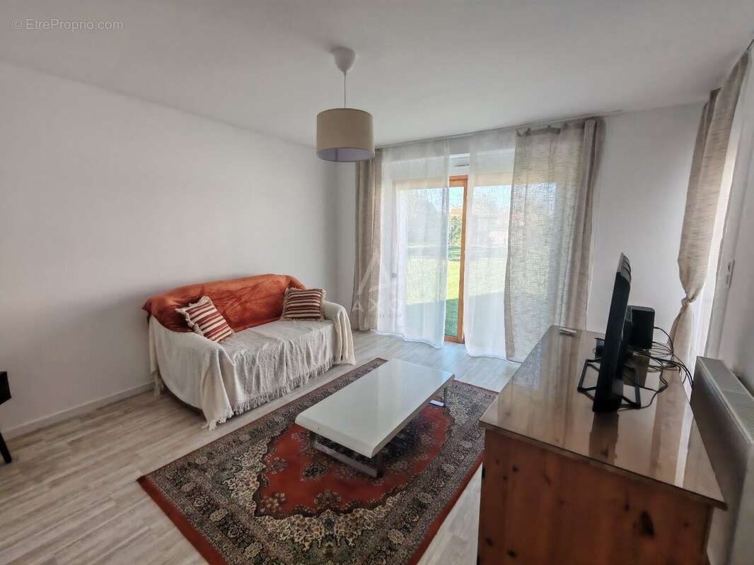 Maison à LE LANDREAU