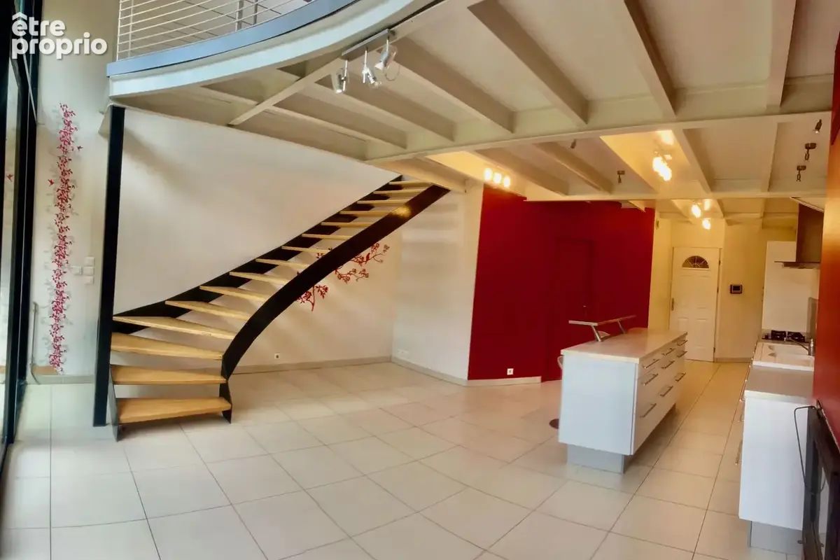Maison 5 pièces 170 m² à vendre à Vesoul (70000) - photo 4