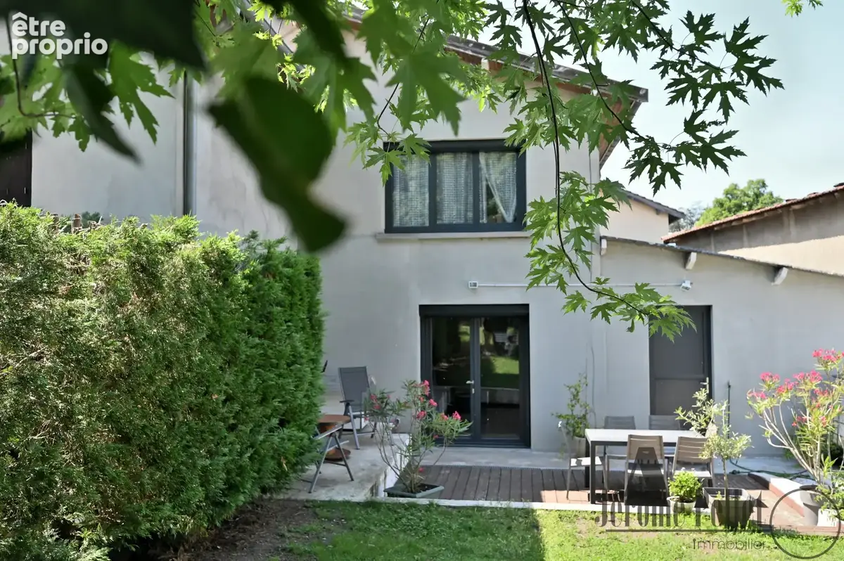 Maison à TERNAY