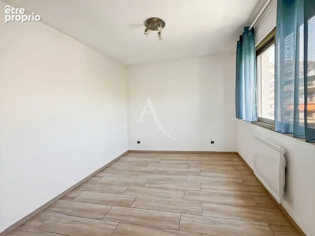 Appartement  square Carnot  3 pièces 64.06 m² . - photo 8