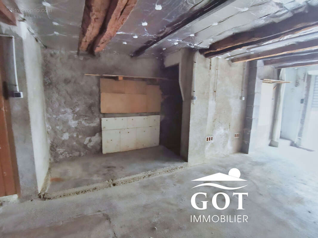 Maison à VILLELONGUE-DE-LA-SALANQUE