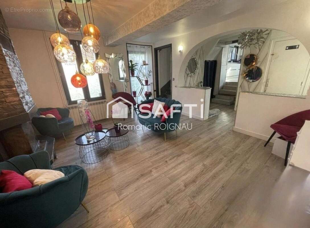 Photo 6 - Maison à MONTREUIL-AUX-LIONS