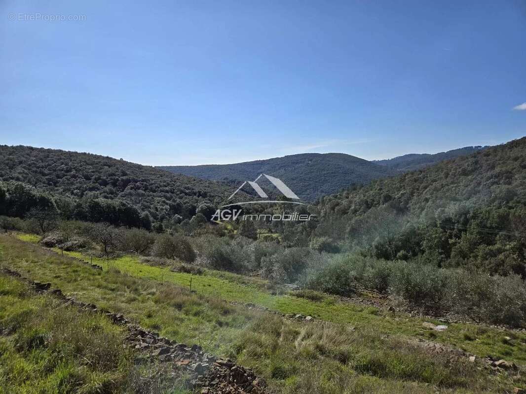 Maison à LES SALLES-DU-GARDON