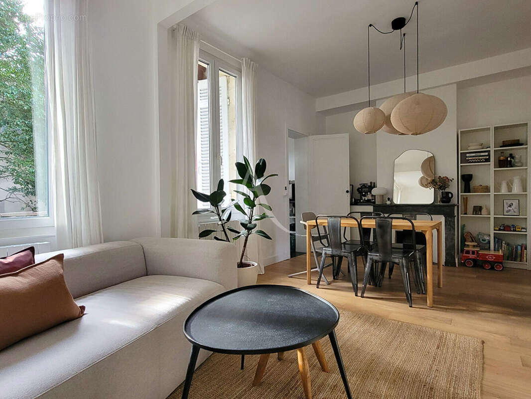 Appartement à BORDEAUX