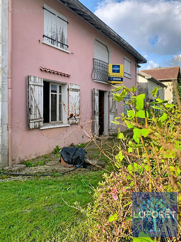 Maison à MEILHAN