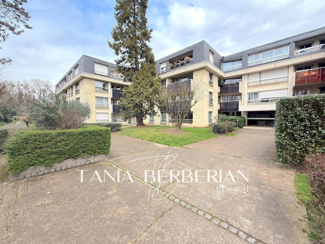 Photo 1 - Appartement à VERSAILLES
