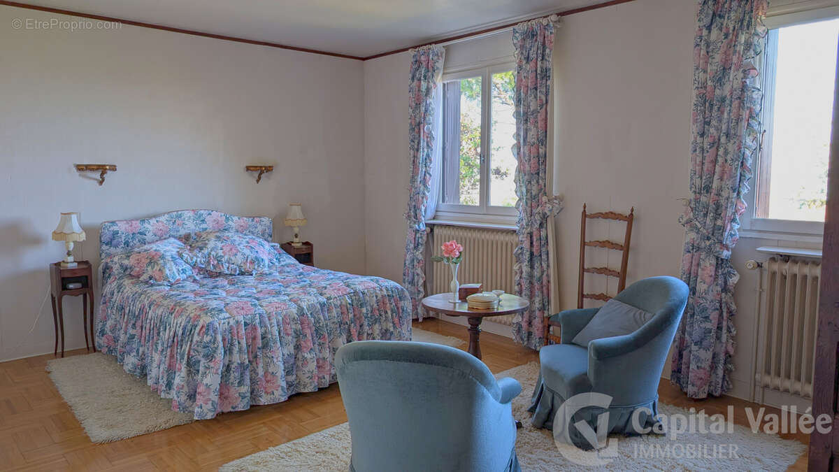 Maison à VILLEBON-SUR-YVETTE