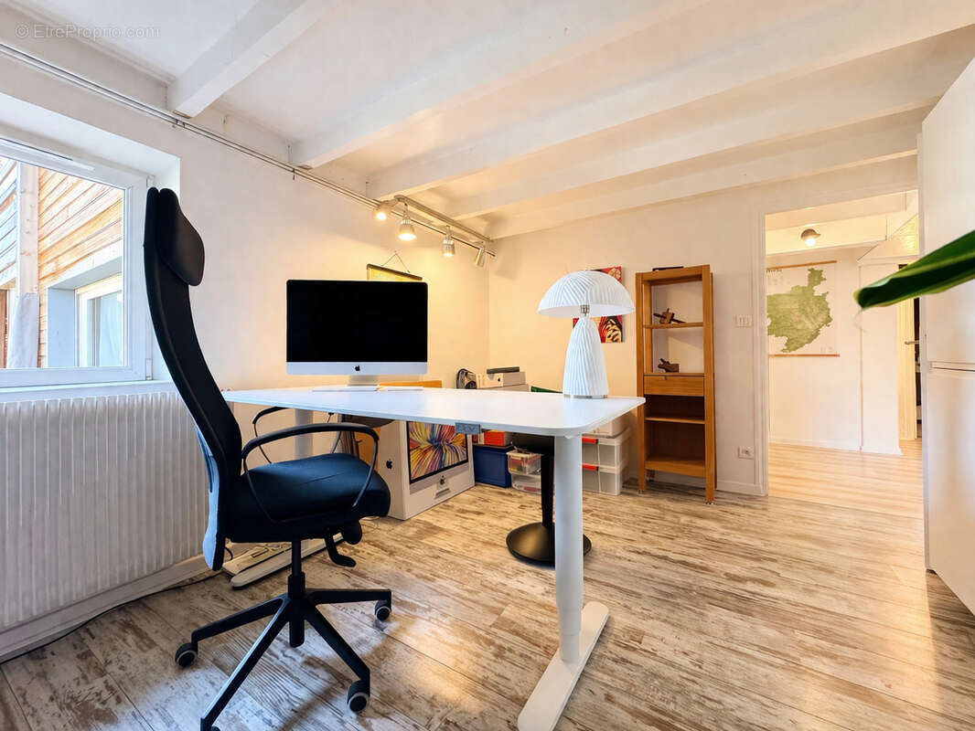 Maison à PONT-DU-CHATEAU