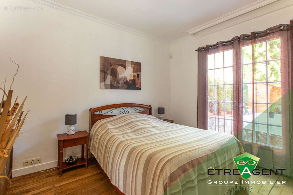 Maison à VERNEUIL-SUR-SEINE