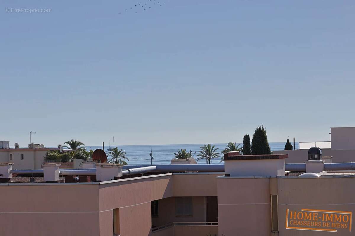 Appartement à VALLAURIS