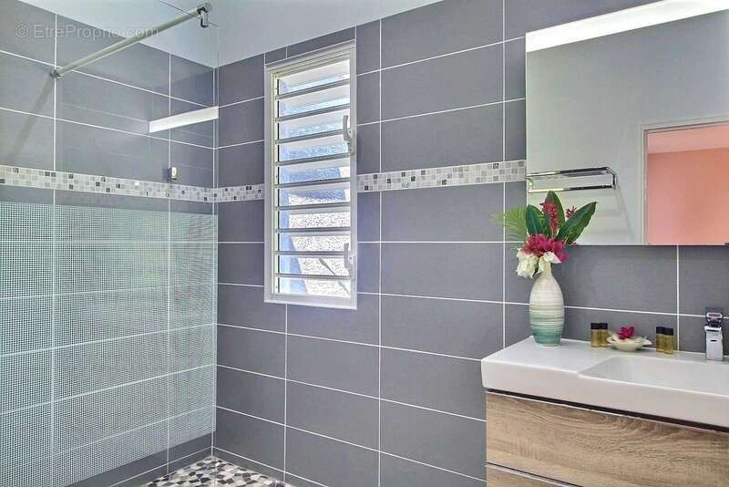 Maison à SAINTE-ANNE