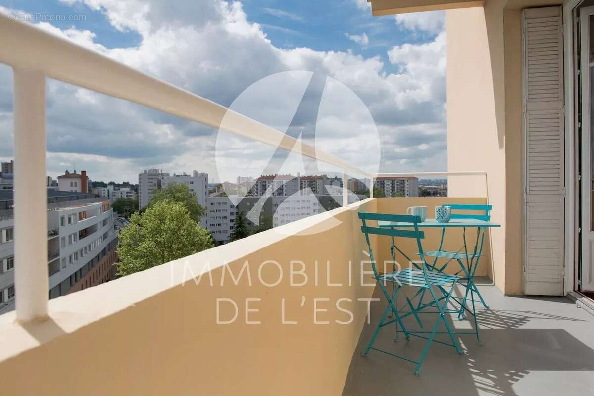 Appartement à LYON-8E