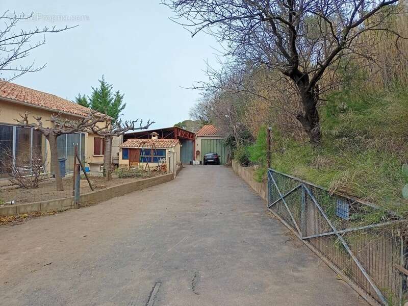 Maison à ALIGNAN-DU-VENT