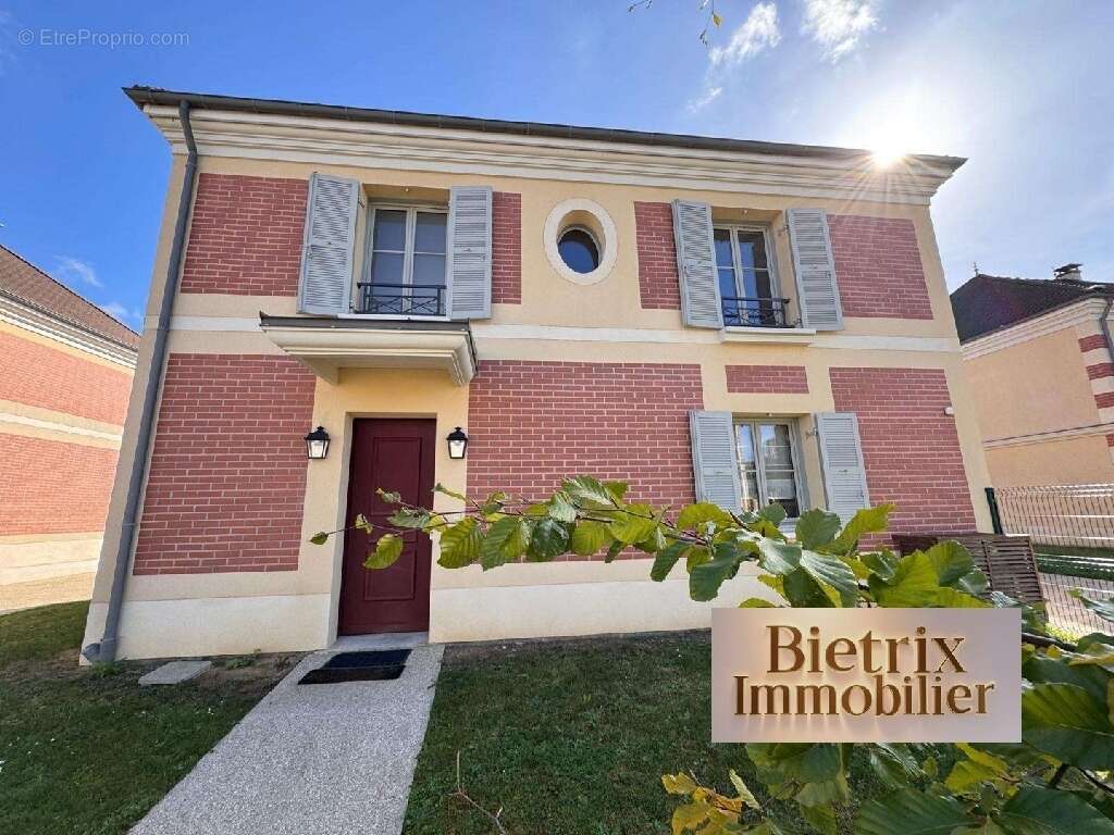 Maison à L'ISLE-ADAM