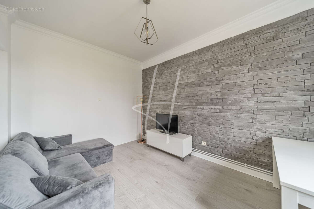 Appartement à MOULINS-LES-METZ