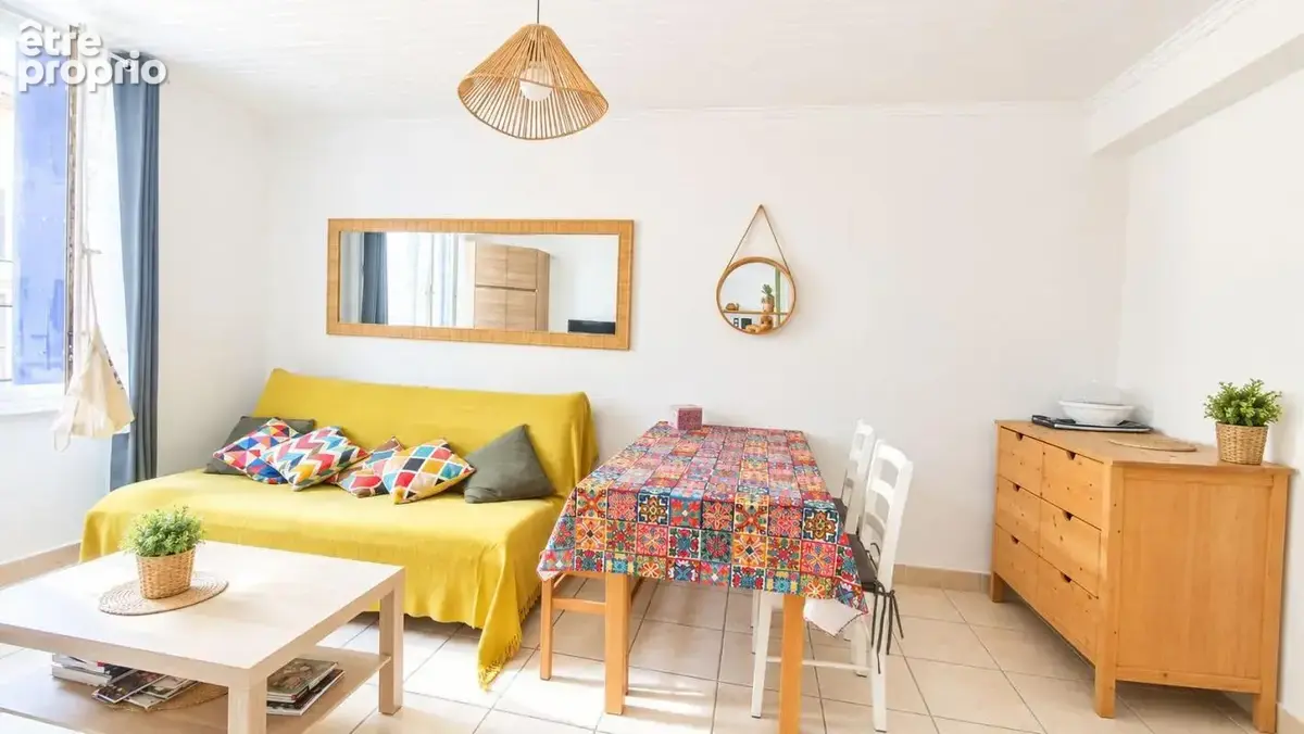 Appartement à MEZE