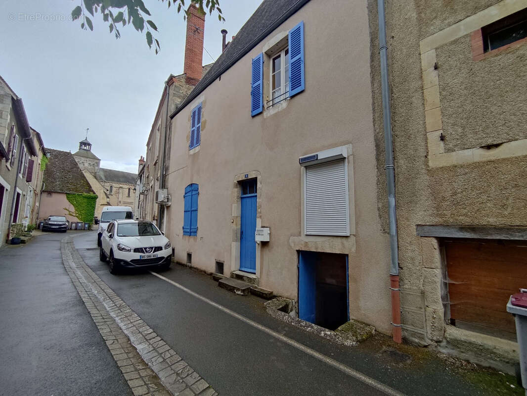 Appartement à CHATEAUMEILLANT