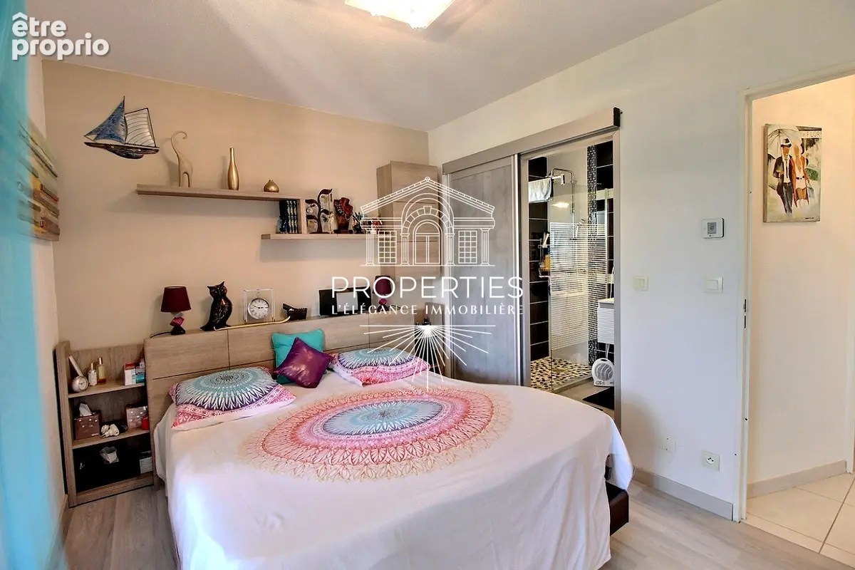 Bormes-les-mimosas- la faviere -t4 proche plage - dernier etage  - terrasse -garage - photo 6