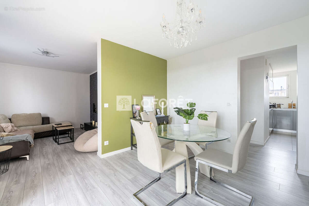 Appartement à CONFLANS-SAINTE-HONORINE