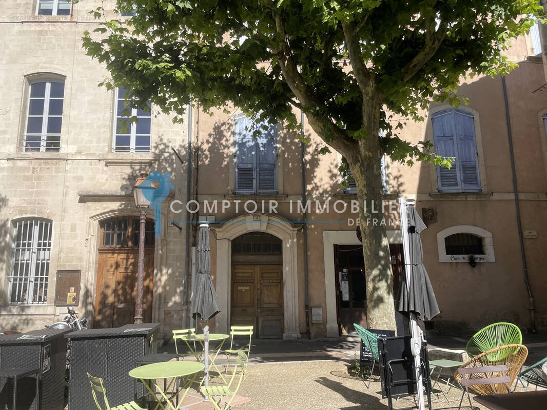 Appartement à APT