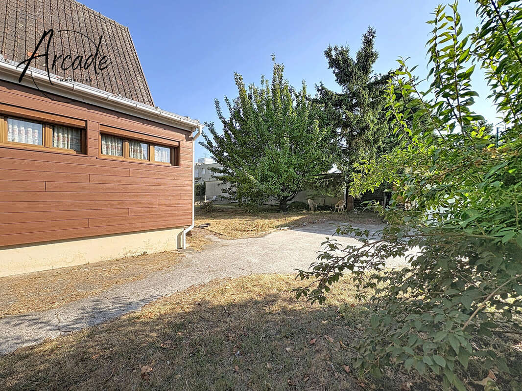 Proche graville - photo 11