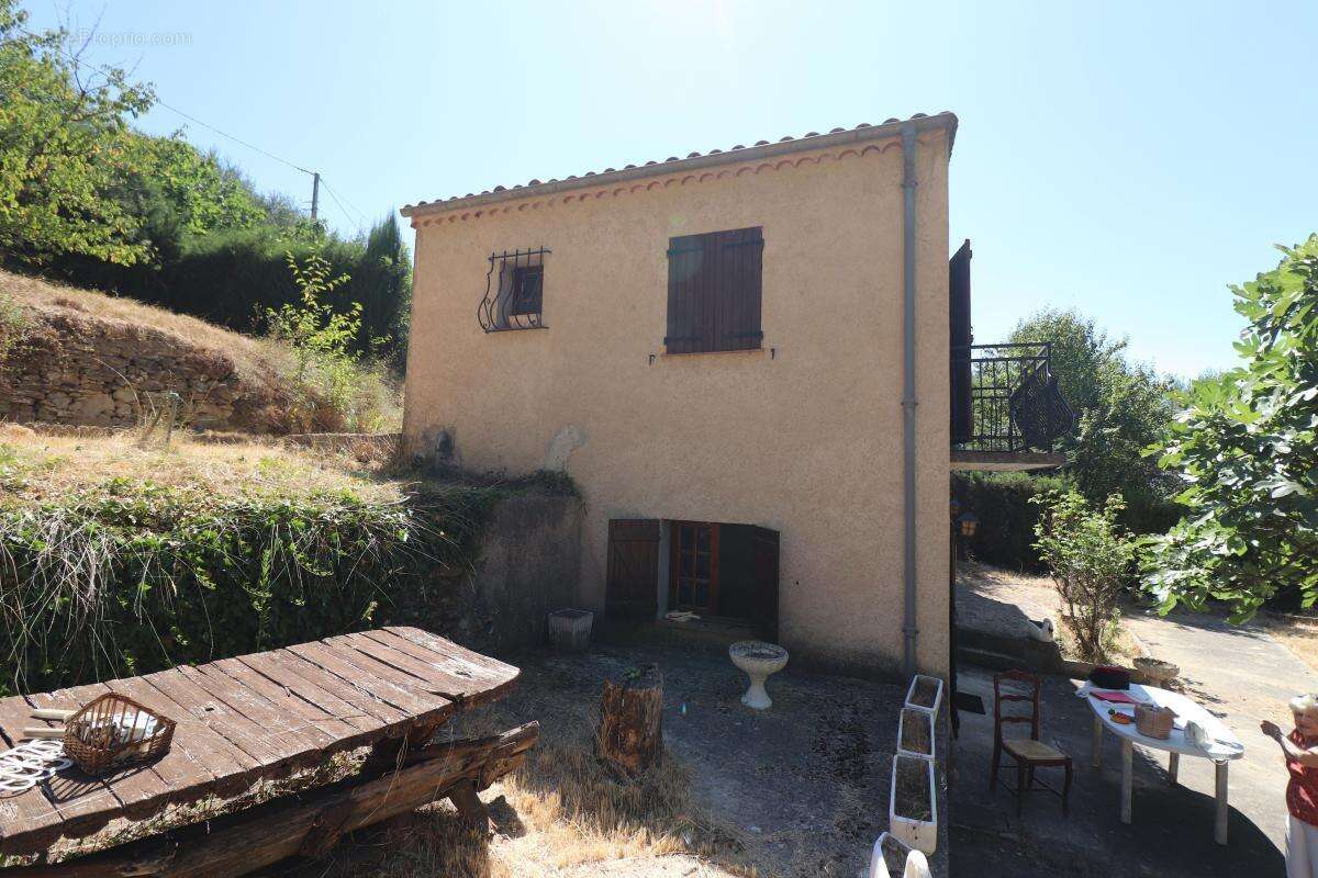 Maison à BERRE-LES-ALPES