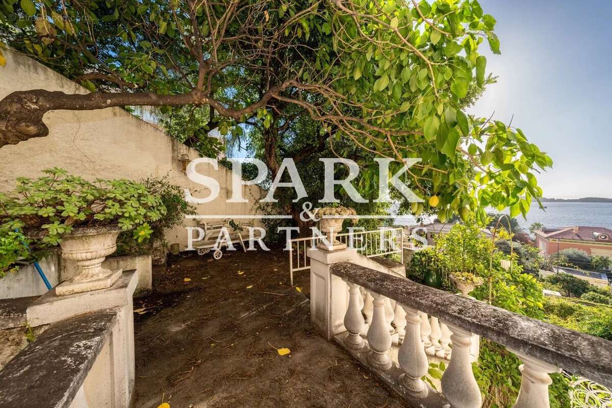 Maison à BEAULIEU-SUR-MER