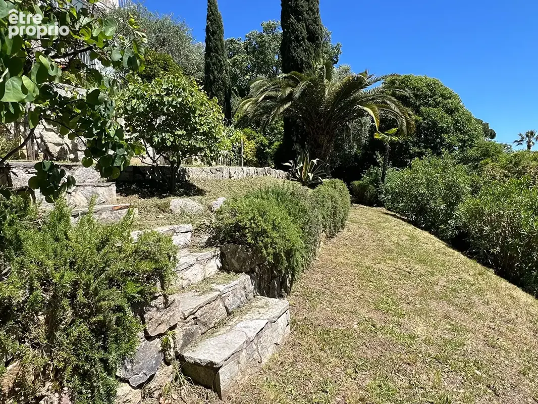 Magagnosc : Maison familiale avec vue mer exceptionnelle - photo 16